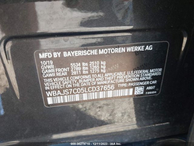 2020 BMW 5 SERIES WBAJS7C05LCD37656 Photo 8