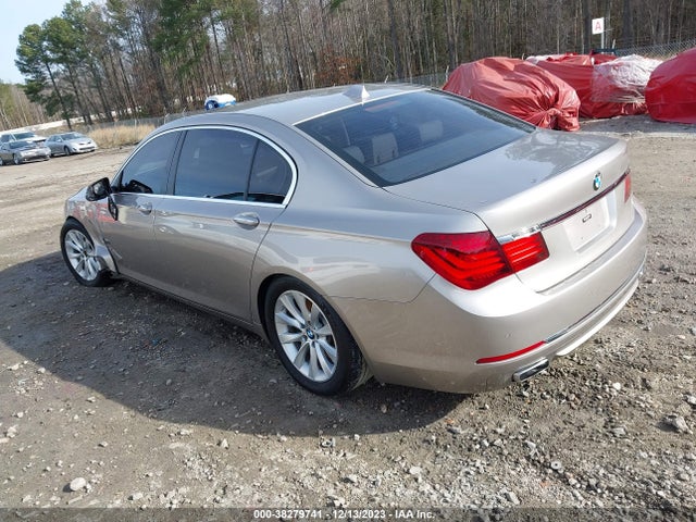BMW 7 Series 740li 2015 WBAYE4C56FD946962 Image 3