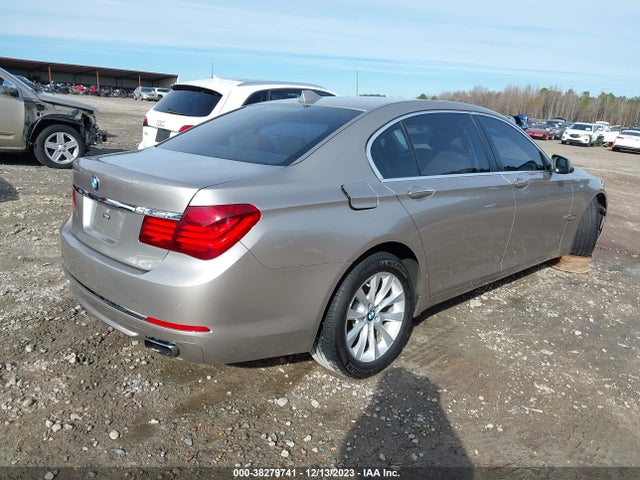 BMW 7 Series 740li 2015 WBAYE4C56FD946962 Image 4