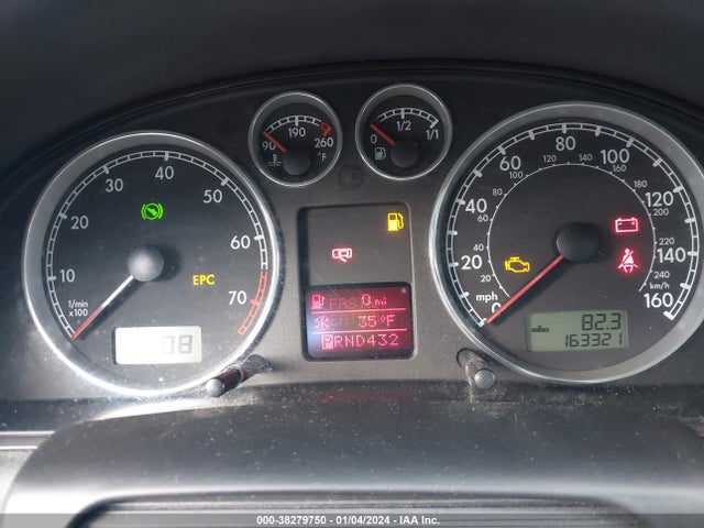 2005 VOLKSWAGEN PASSAT GLS VIN: WVWAD63B85P033982