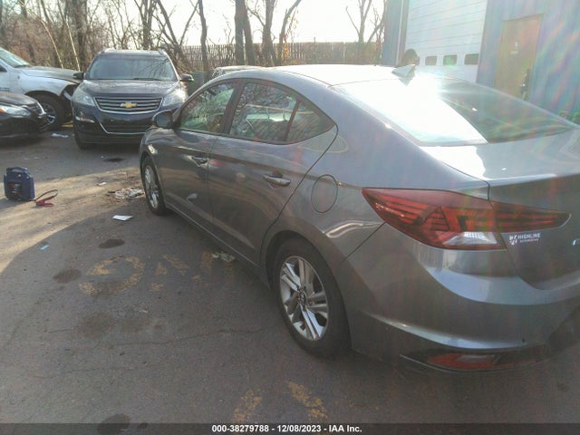 2019 HYUNDAI ELANTRA SEL VIN: KMHD84LF8KU743935