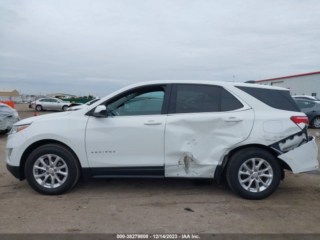3GNAXSEV0JS569898 Chevrolet EQUINOX LT
