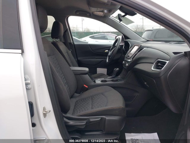 3GNAXSEV0JS569898 Chevrolet EQUINOX LT