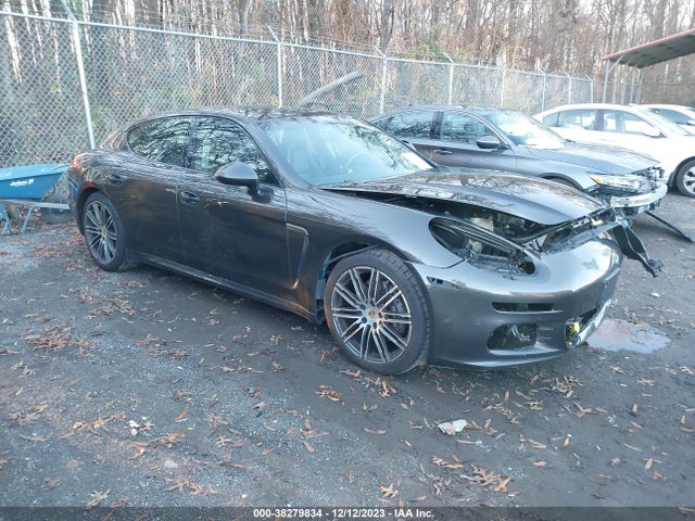 2016 PORSCHE PANAMERA WP0AA2A79GL003559 Photo 0