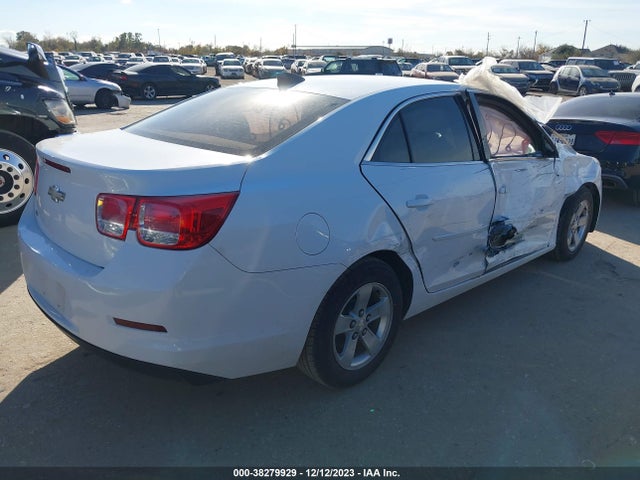 Chevrolet MALIBU LS 2015 1G11B5SL0FF304902 Image 4
