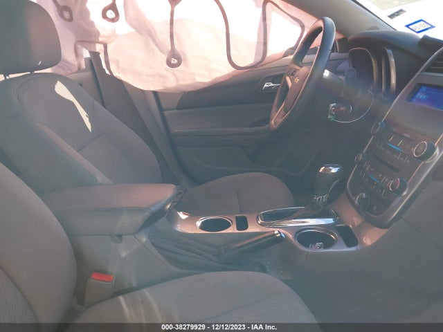 Chevrolet MALIBU LS 2015 1G11B5SL0FF304902 Image 5