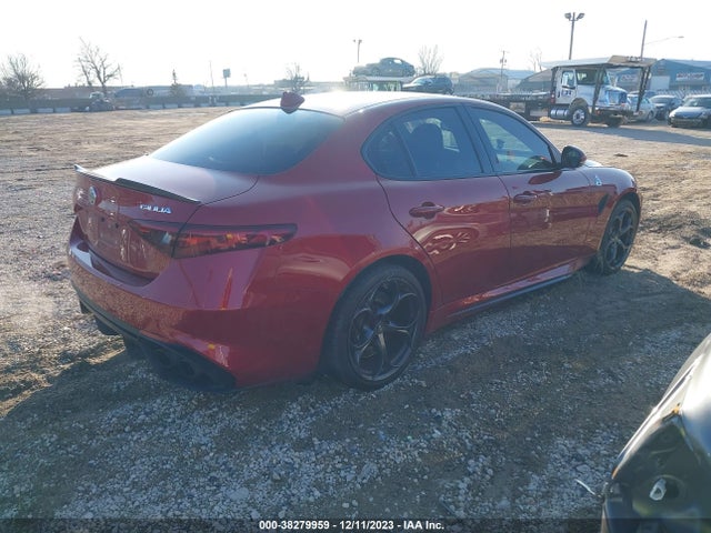 ZARFAEAV5J7590743 Alfa Romeo Giulia Quadrifoglio Rwd