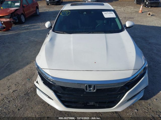 1HGCV3F97JA015470 Honda Accord Hybrid Touring