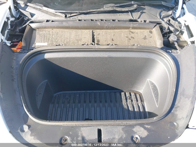 2023 TESLA MODEL Y 7SAYGDEE9PF675726 Photo 9