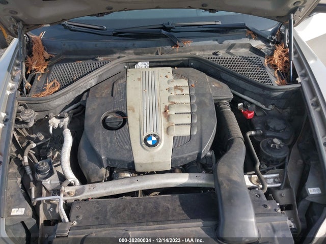 2011 BMW X5 35D VIN: 5UXZW0C54BL370459