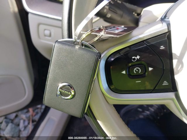YV4L12DL7N1925089 Volvo Xc60 B5 Inscription