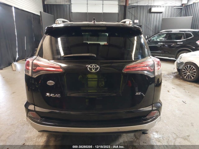 Toyota RAV4 SE 2018 2T3JFREV4JW785907 Image 16