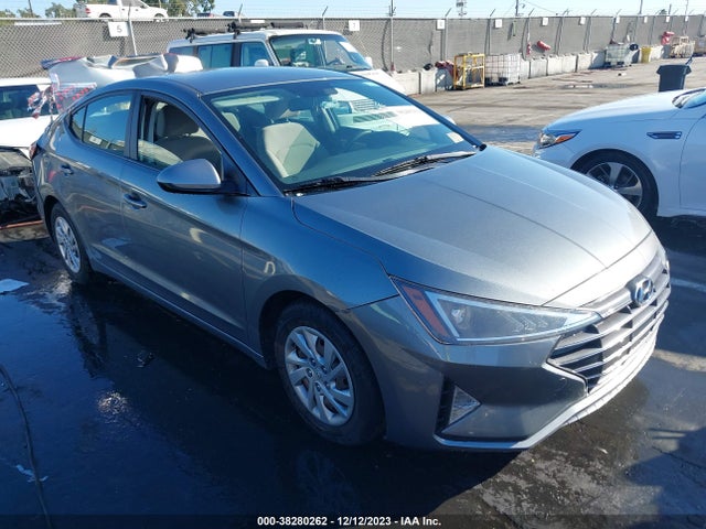 Hyundai ELANTRA SE 2019 KMHD74LF3KU812551 Image 1