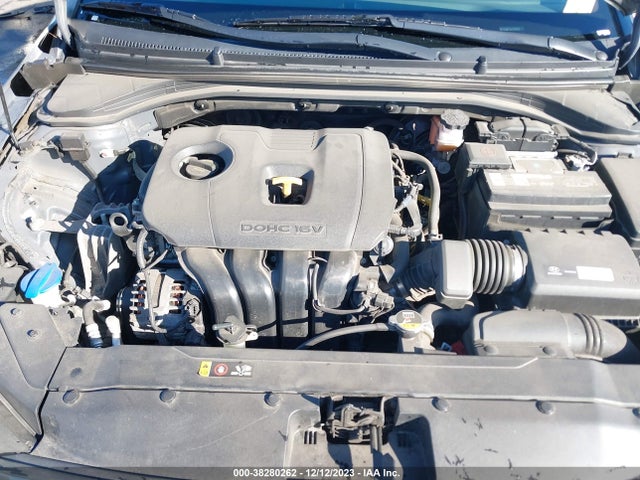 Hyundai ELANTRA SE 2019 KMHD74LF3KU812551 Image 10