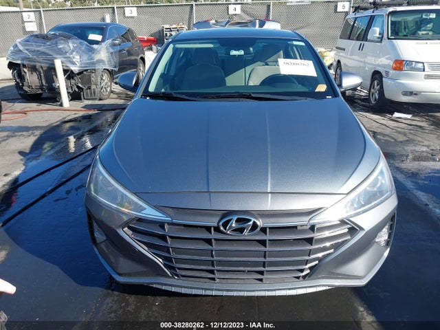 Hyundai ELANTRA SE 2019 KMHD74LF3KU812551 Image 12