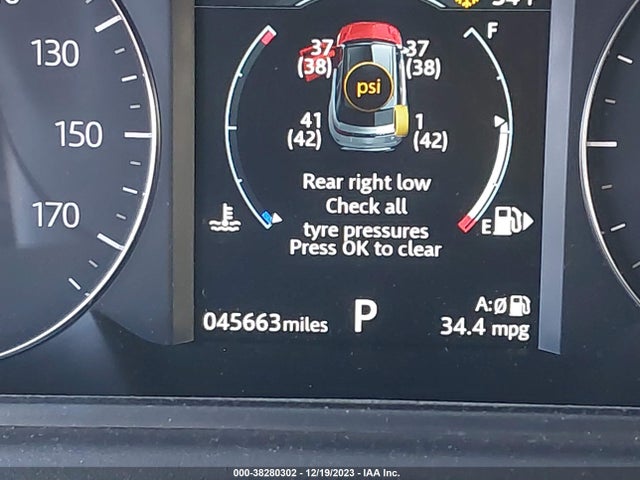 Land Rover Range Rover Velar D180 S 2019 SALYB2EN7KA216737 Image 16