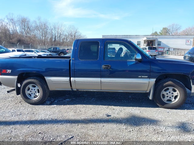 1999 CHEVROLET SILVERADO 1500 LS VIN: 1GCEK19T4XE180695