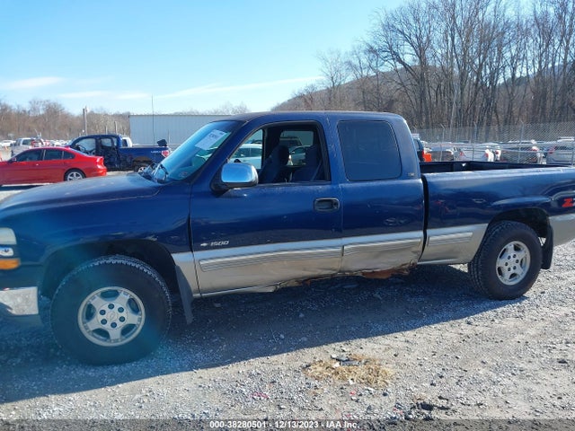 1999 CHEVROLET SILVERADO 1500 LS VIN: 1GCEK19T4XE180695
