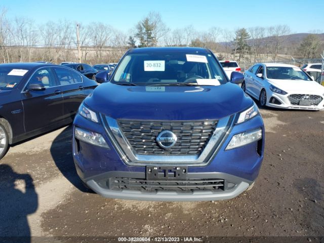 5N1AT3BB9MC838636 Nissan Rogue Sv Intelligent Awd