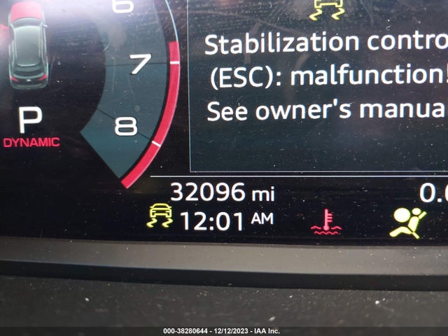 WA1DECF3XN1074012 Audi Q3 S Line Premium