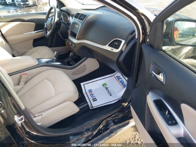 3C4PDCAB7FT659998 Dodge JOURNEY SE