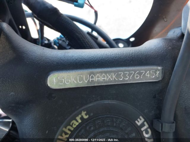 2019 INDIAN MOTORCYCLE CO. CHIEF 56KCVAAAXK3376745 Photo 9