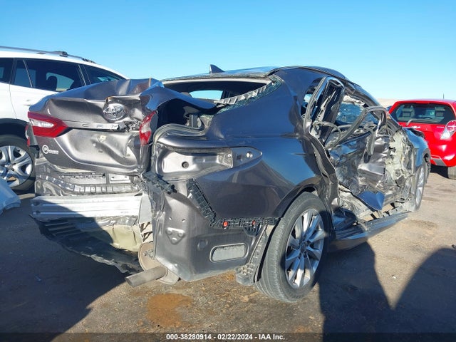 4T1C11AKXLU344475 Toyota CAMRY LE