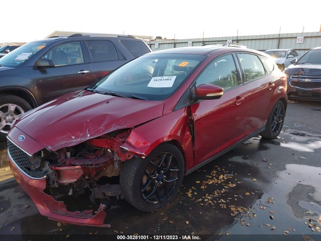 Ford FOCUS SE 2016 1FADP3K29GL201892 Image 2