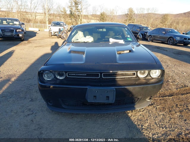 Dodge Challenger Sxt 2018 2C3CDZAG1JH127861 Image 12