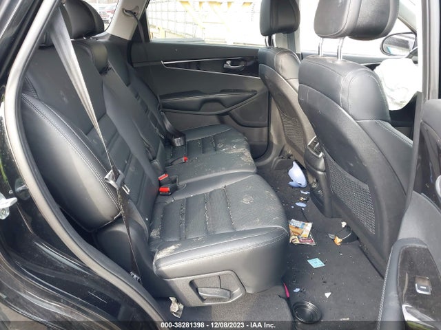 2016 KIA SORENTO EX VIN: 5XYPHDA13GG024898