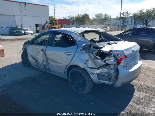 Toyota COROLLA LE 2019 2T1BURHE0KC241700 Image 3