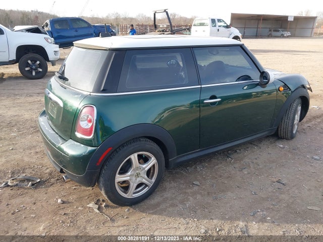 2013 MINI COOPER HARDTOP WMWSU3C5XDT548000 Photo 3