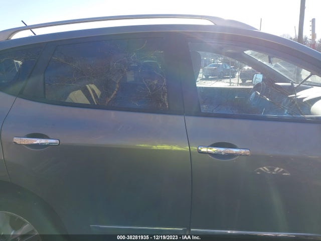2015 NISSAN ROGUE SELECT S VIN: JN8AS5MV2FW754285