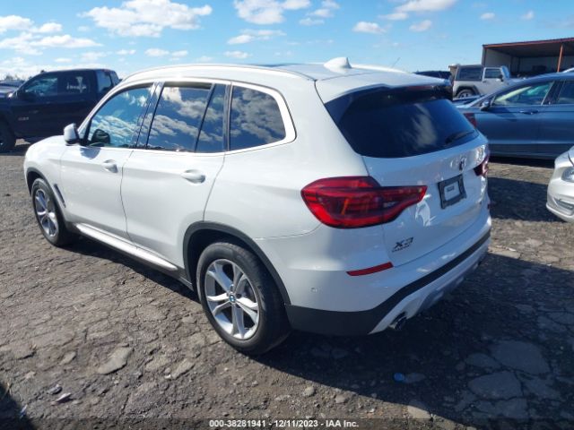 2020 BMW X3 5UXTY5C09L9C69596 Photo 2