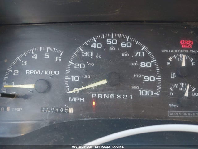 2000 CHEVROLET GMT-400 C2500 VIN: 1GCGC24RXYR153616