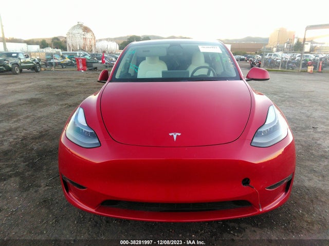 7SAYGDEE8PF629207 Tesla Model Y