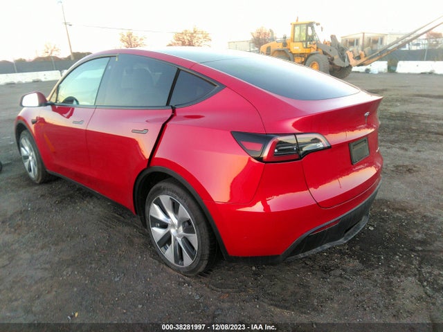 7SAYGDEE8PF629207 Tesla Model Y