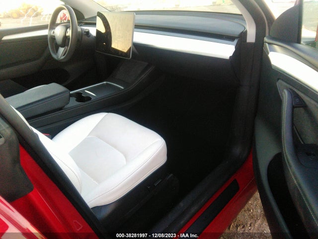 7SAYGDEE8PF629207 Tesla Model Y