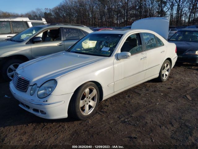 2006 MERCEDES-BENZ E-CLASS WDBUF83J56X198396 Photo 1