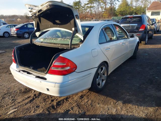 2006 MERCEDES-BENZ E-CLASS WDBUF83J56X198396 Photo 3