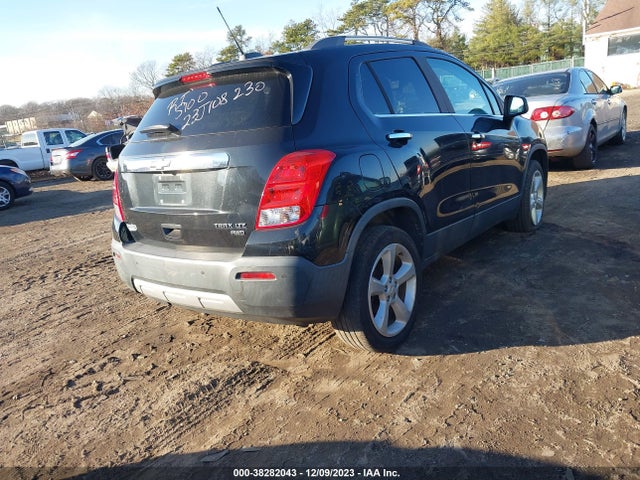 Chevrolet TRAX LTZ 2015 3GNCJTSB0FL174860 Image 4