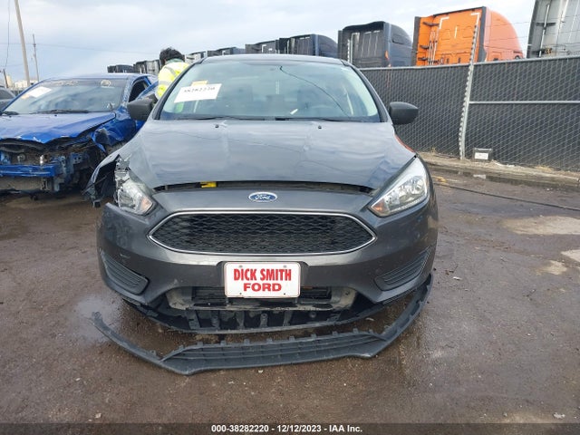 1FADP3E27GL344058 Ford FOCUS S