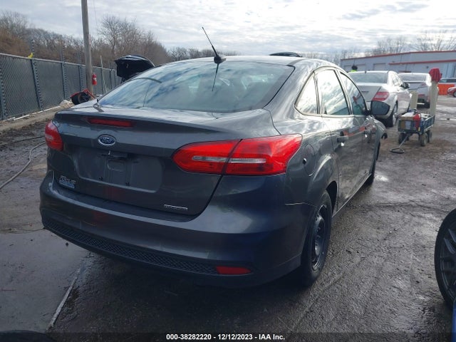 Ford FOCUS S 2016 1FADP3E27GL344058 Image 4