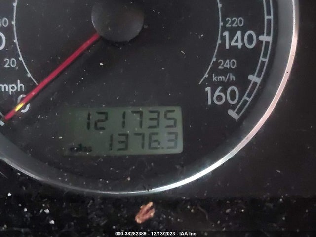 2003 VOLKSWAGEN PASSAT GLX VIN: WVWRH63B73P458369