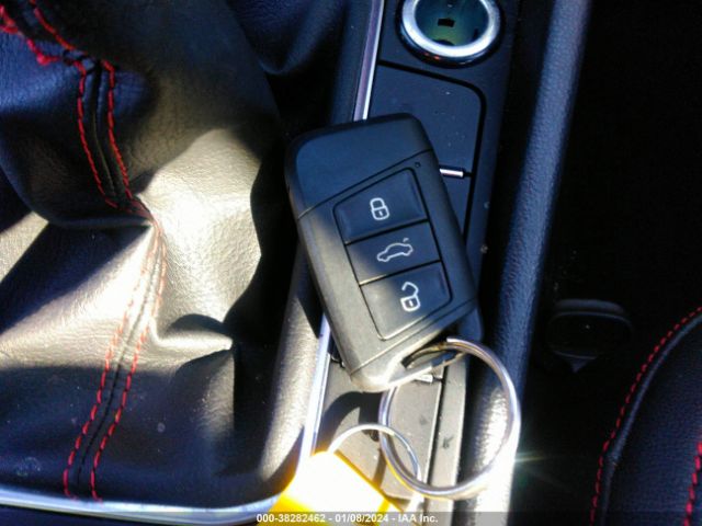 2021 VOLKSWAGEN JETTA GLI 3VW5T7BU9MM044780 Photo 10