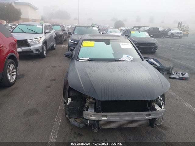 WAUENAF49JA101389 Audi A4 2.0t Premium/2.0t Tech Premium