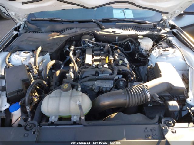 2022 FORD MUSTANG 1FA6P8TH8N5113460 Photo 9