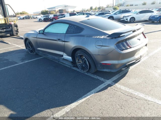 2022 FORD MUSTANG 1FA6P8TH8N5113460 Photo 2
