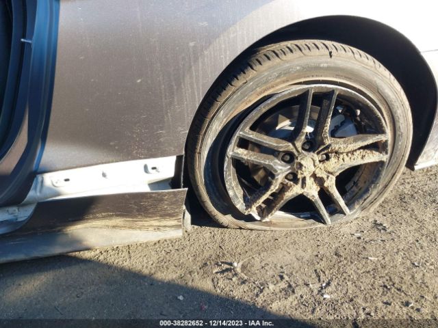 2022 FORD MUSTANG 1FA6P8TH8N5113460 Photo 5