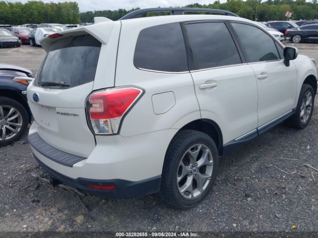 JF2SJAWC8JH479074 Subaru Forester 2.5i Touring